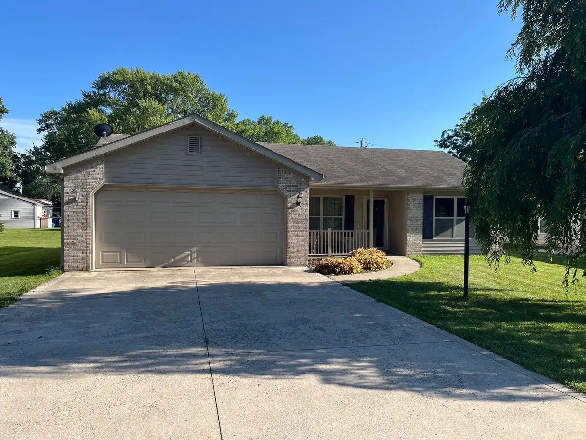 514 W Lewis Street, South Whitley, IN 46787 - #1