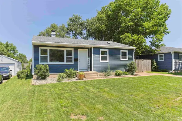 1915 Altgeld Street, South Bend, IN 46614