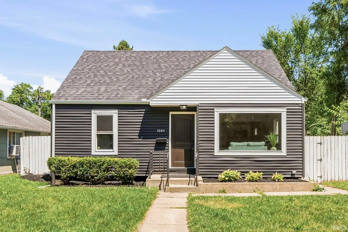 1351 Bissell Street, South Bend, IN 46617 - #1