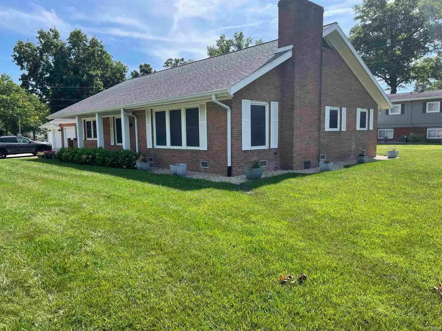 505 Meadow Lane, Hartford City, IN 47348 - #3