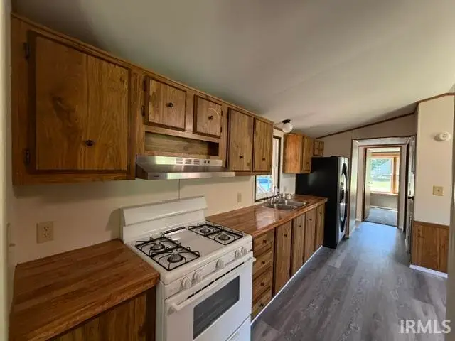 135 Lane 260, Angola, IN 46703 - #3
