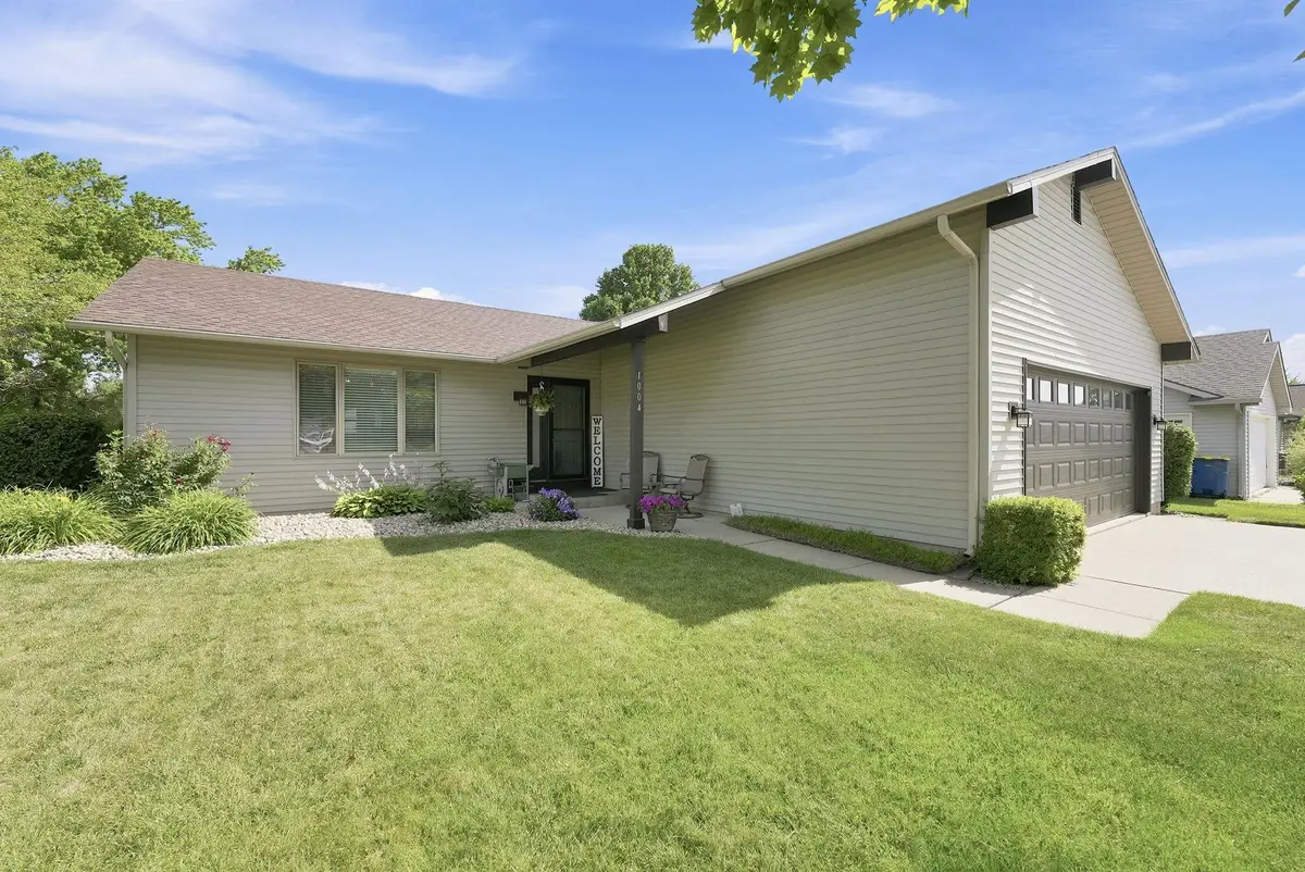 1004 Elm Street, Auburn, IN 46706 - #1