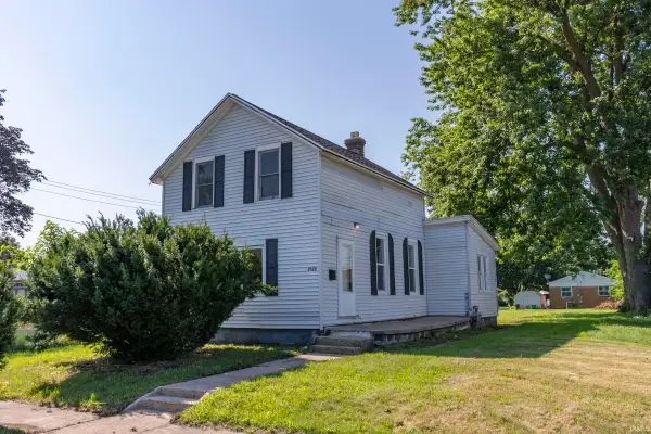 2622 Dunham Street, South Bend, IN 46619