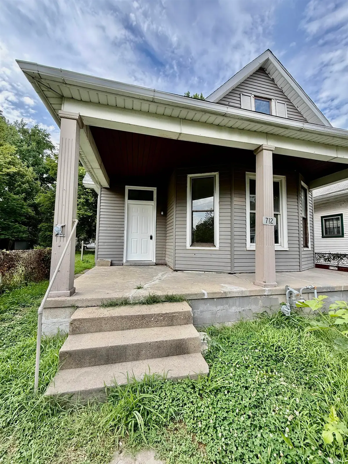 712 E Blackford Avenue, Evansville, IN 47713 - #1