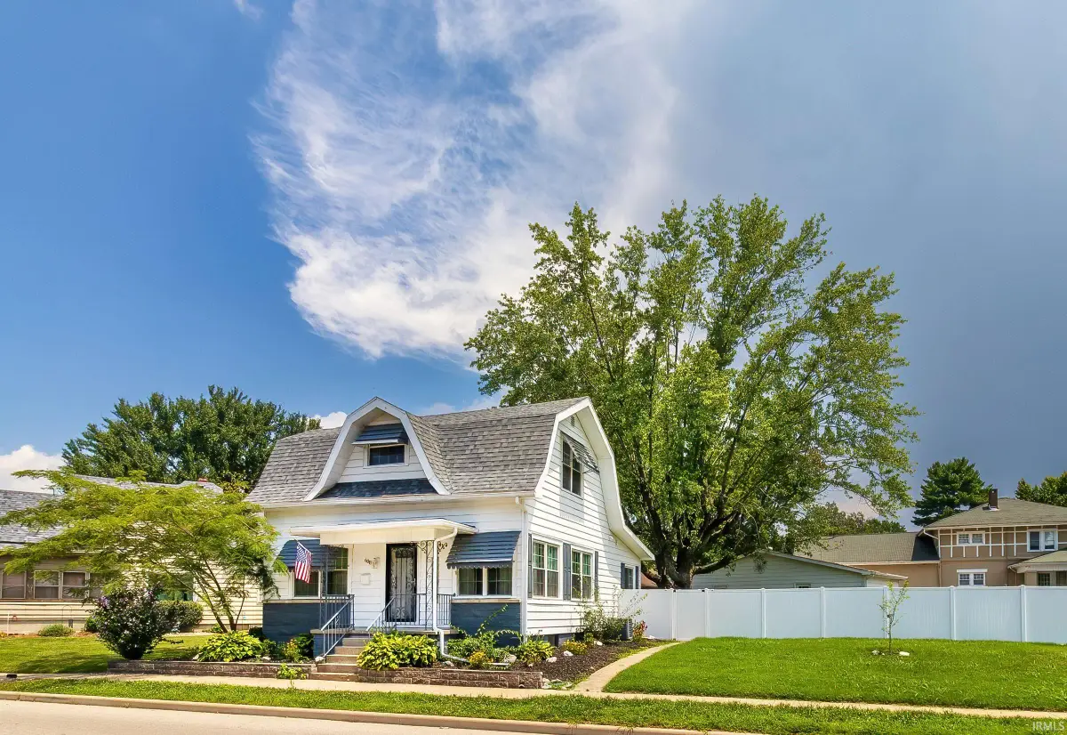 608 N Main Street, Bicknell, IN 47512 - #1