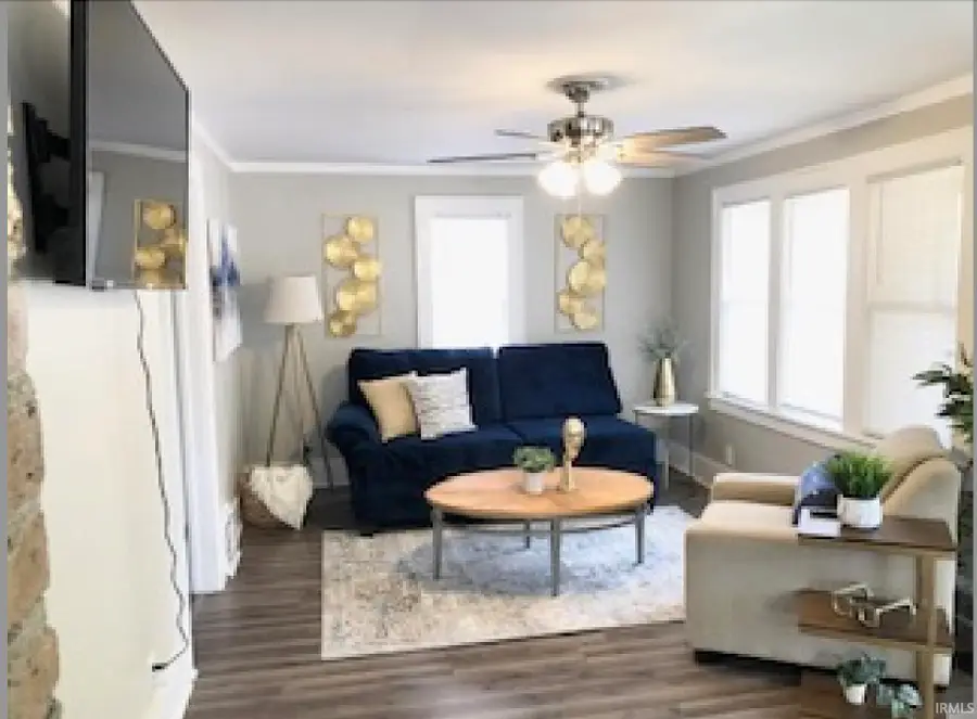 927 S Twyckenham Drive, South Bend, IN 46615 - #2