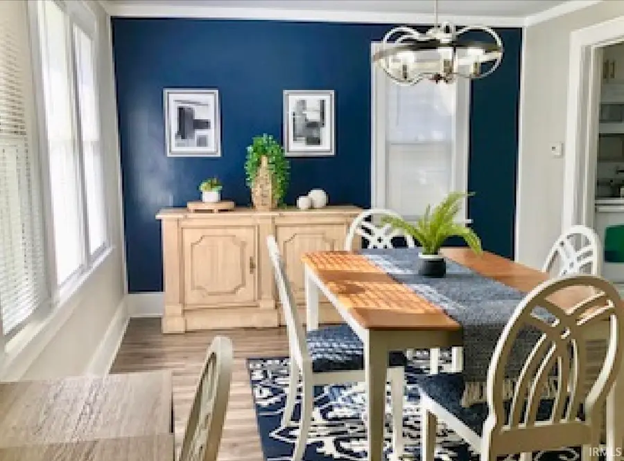 927 S Twyckenham Drive, South Bend, IN 46615 - #3