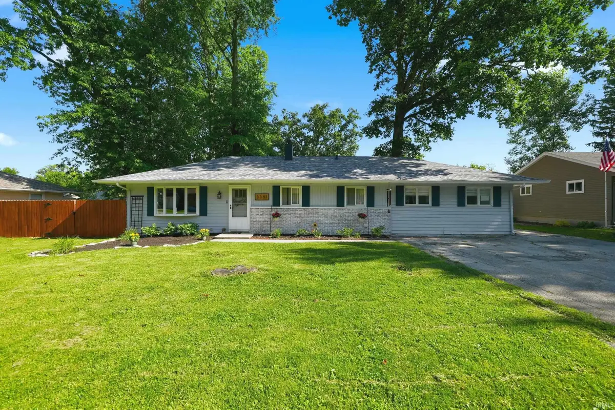 3351 Eastwood Drive, Fort Wayne, IN 46805 - #1