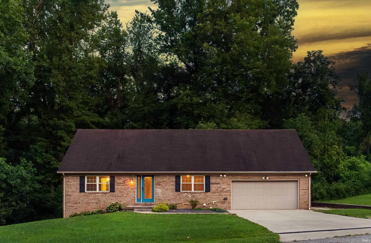 629 Forest Park Drive, Newburgh, IN 47630 - #1