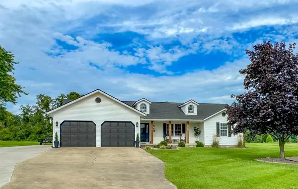 192 Maple Run Estates Drive, Springville, IN 47462