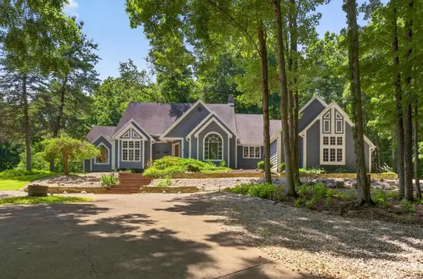 6725 Post Road, Fort Wayne, IN 46814