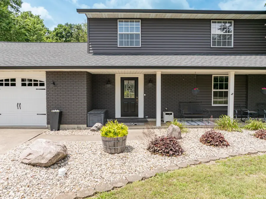 7401 S Fox Street, Muncie, IN 47302 - #2