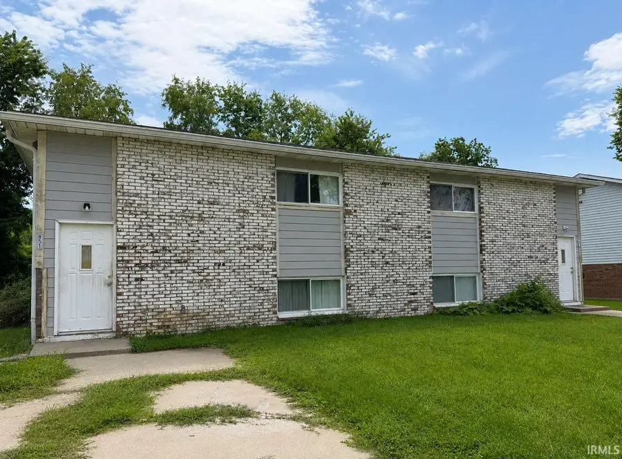 851 S Park Square Drive, Bloomington, IN 47403 - #2