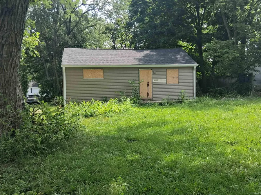 2318 N Wolfe Street, Muncie, IN 47303 - #2