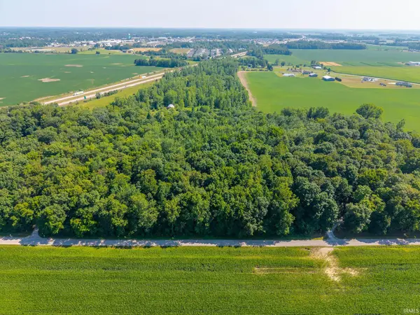 2438 County Road 38 Road, Auburn, IN 46706