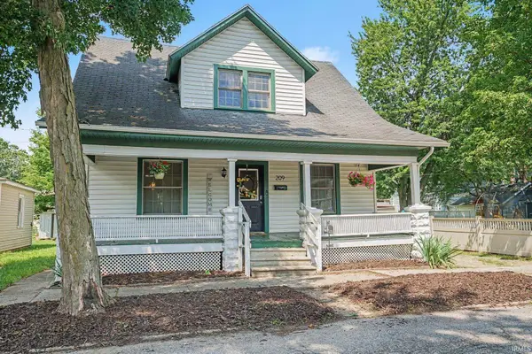 209 S Cottage Avenue, Goshen, IN 46526