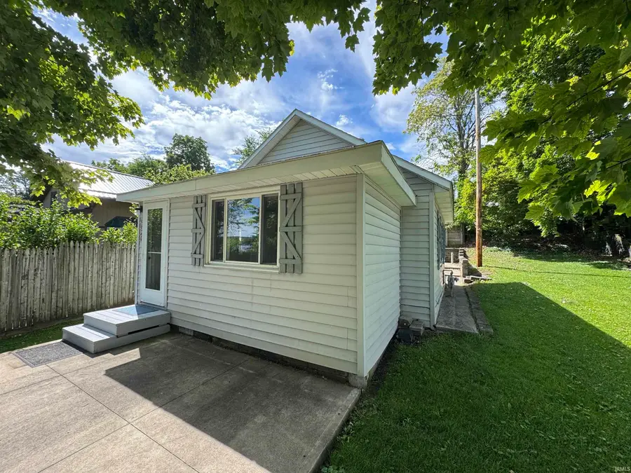 6820 E Harrold Place, Churubusco, IN 46723 - #2