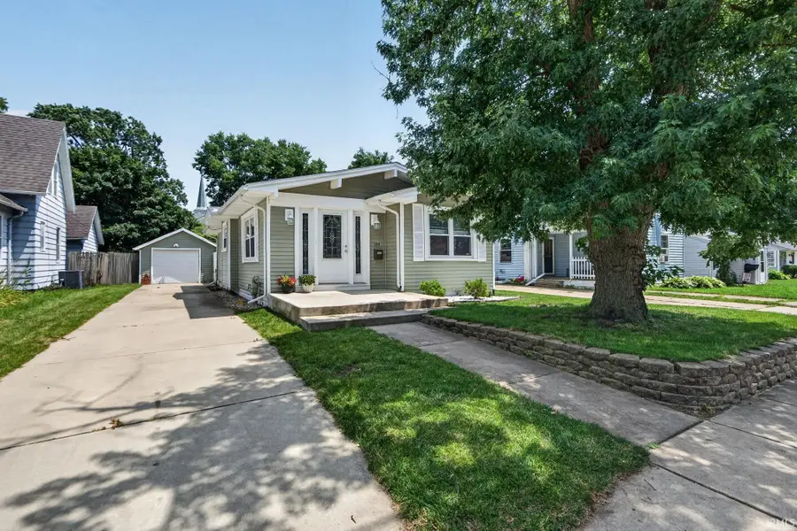 208 S Virgil Street, Mishawaka, IN 46544 - #2
