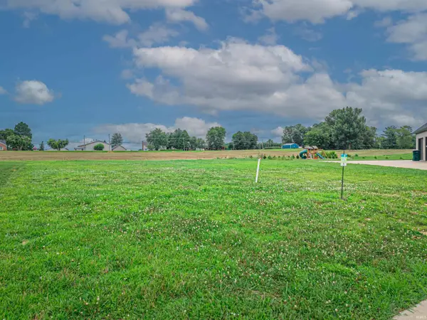 4524 Hibiscus Lane, Evansville, IN 47725
