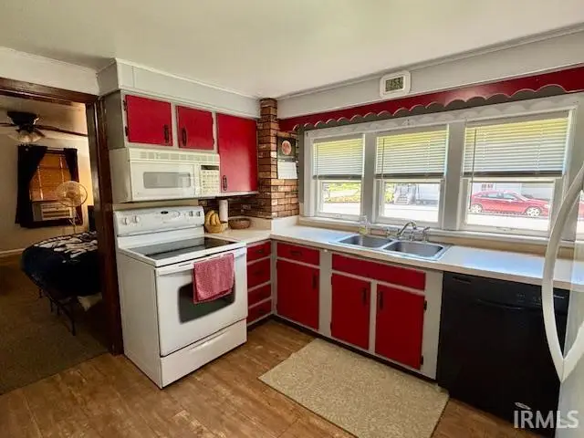 2215 S Hackley Street, Muncie, IN 47302 - #3
