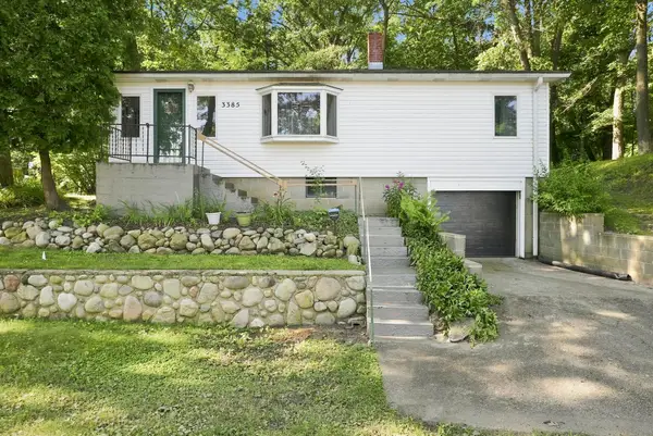 3385 W Shady Side Road, Angola, IN 46703
