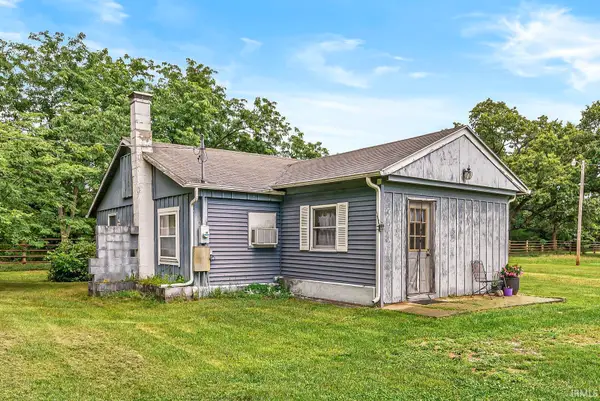 51508 County Road 11, Elkhart, IN 46514
