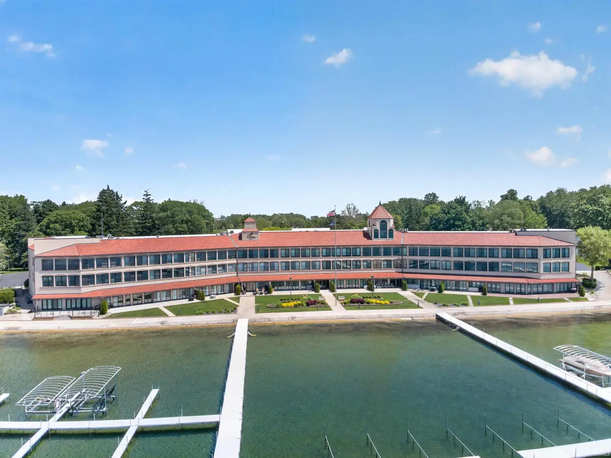12275 N Ogden Point Road #306, Syracuse, IN 46567 - #1