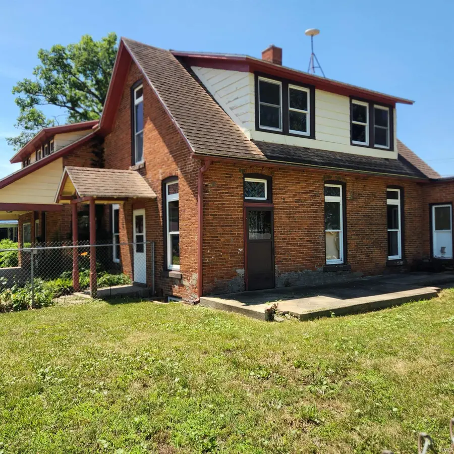 1002 S Main Street, Ligonier, IN 46767 - #2