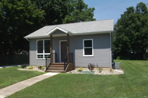 515 E Gilmore Street, Angola, IN 46703