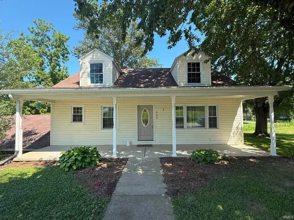 204 S State Street, Oaktown, IN 47561