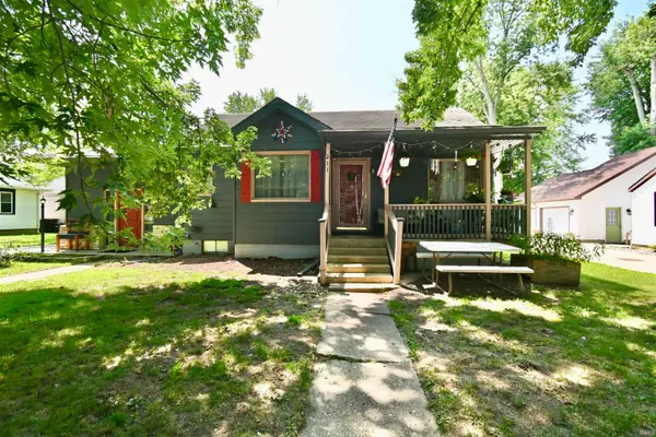 211 W Main Street, Rossville, IN 46065
