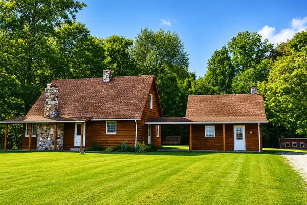23285 County Road 40, Goshen, IN 46526