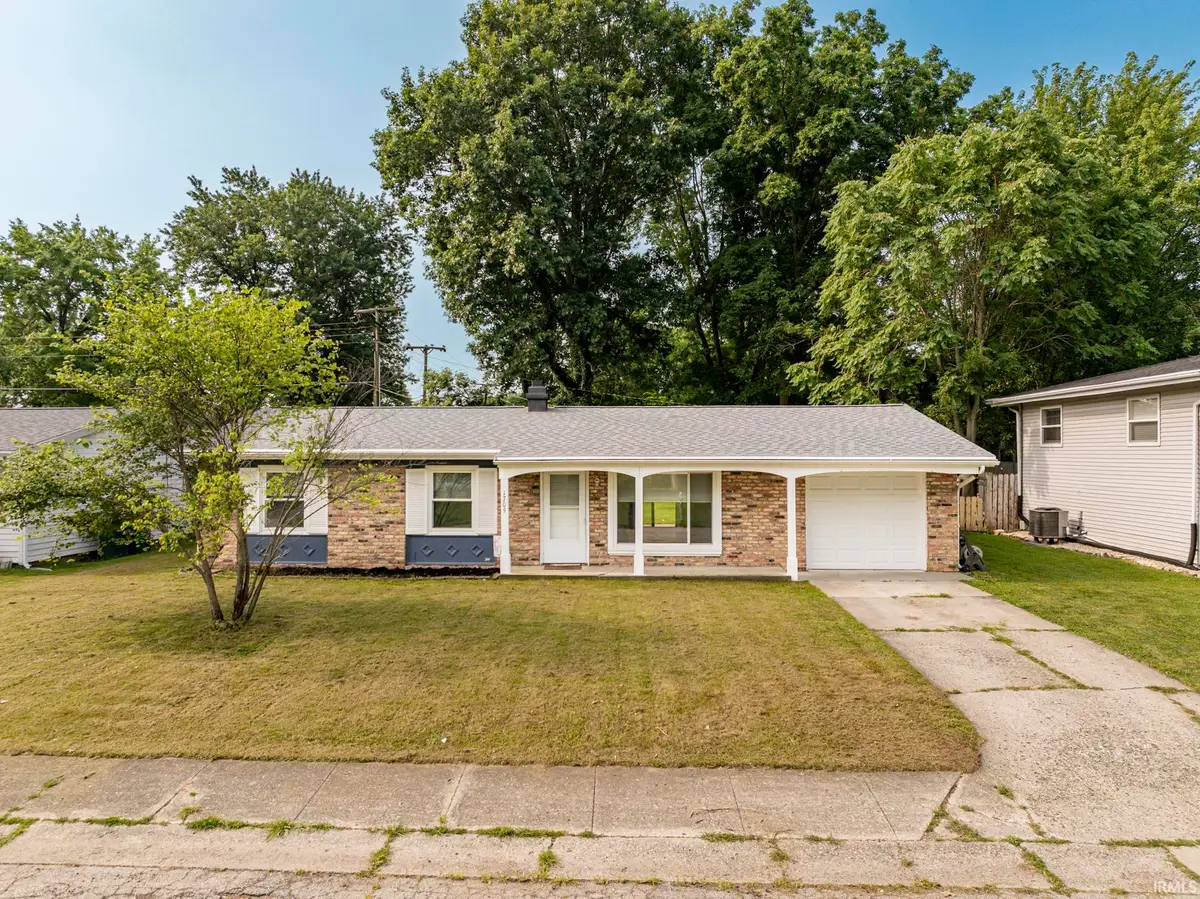 1709 W Glenn Ellyn Drive, Muncie, IN 47304 - #1