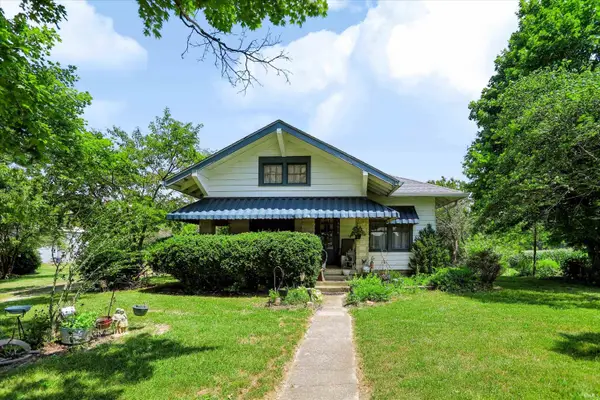 9616 N 600 W, Fountaintown, IN 46130