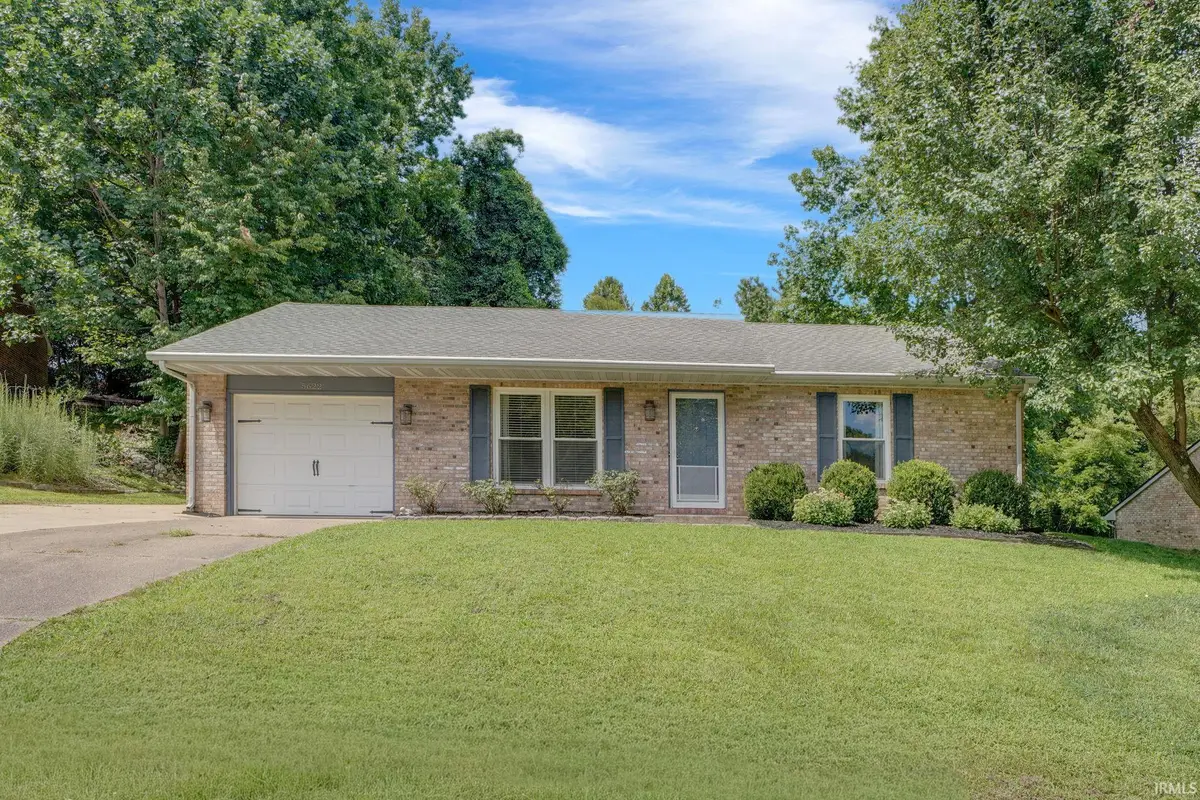 5622 Greensboro Drive, Newburgh, IN 47630 - #1