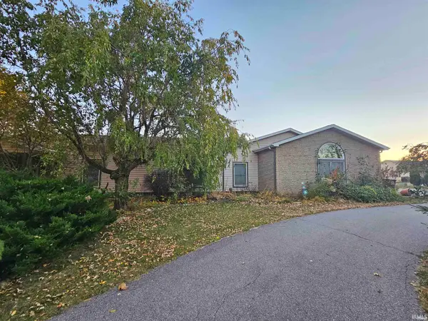 4317 W 900 N., Macy, IN 46951