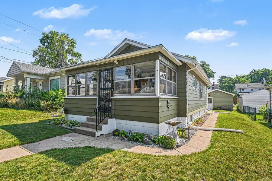 734 S 31st Street, South Bend, IN 46615 - #2