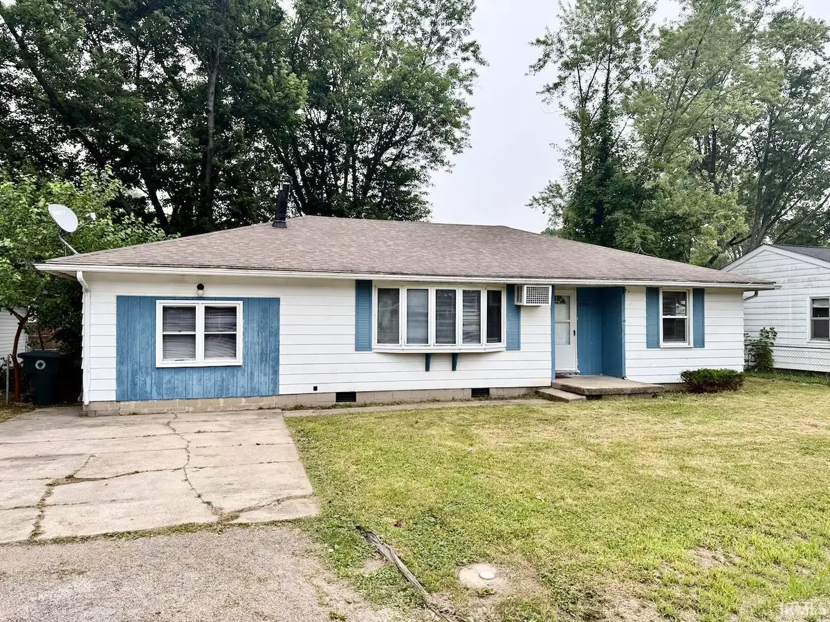 3504 N Reserve Street, Muncie, IN 47304 - #1