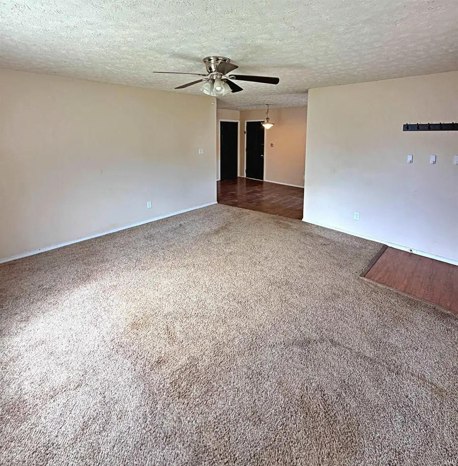 163 J Hunter Drive, Bedford, IN 47421 - #3
