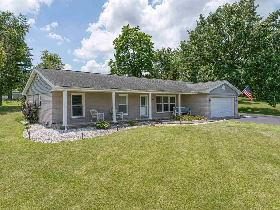 1477 W Sunset Drive, Boonville, IN 47601 - #2