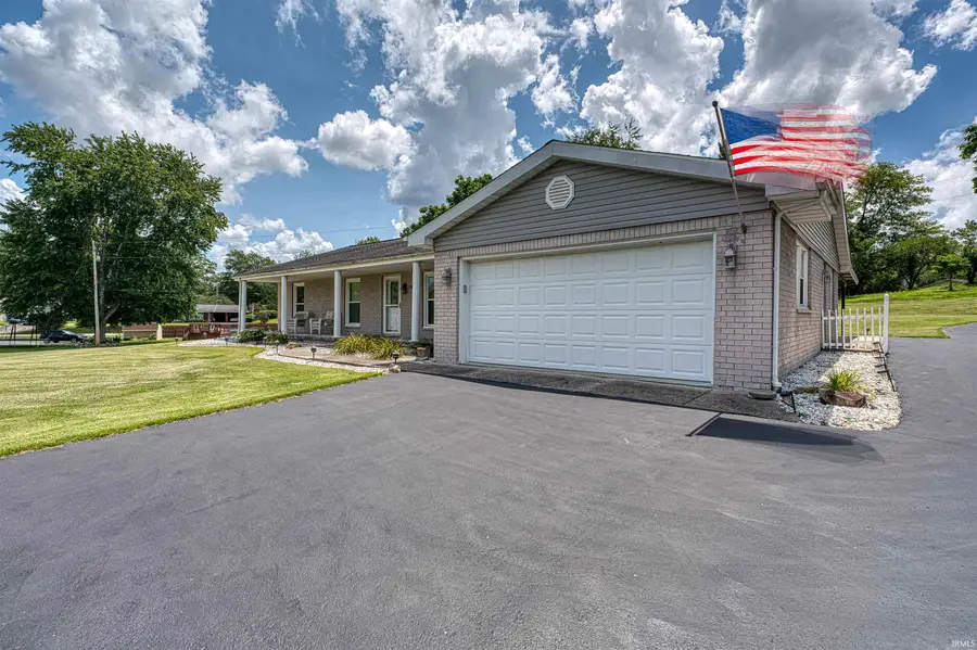 1477 W Sunset Drive, Boonville, IN 47601 - #3