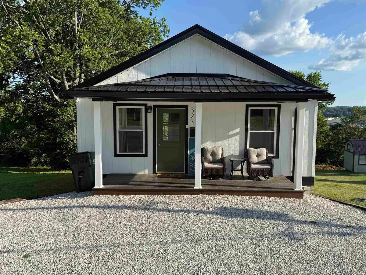 323 Horton Ave, Paoli, IN 47454 - #1