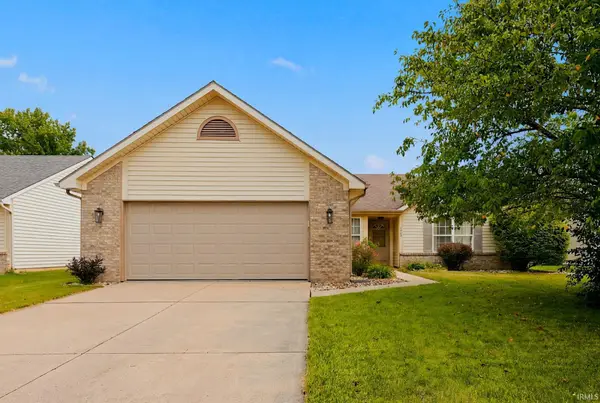 8303 Maple Valley, Fort Wayne, IN 46835
