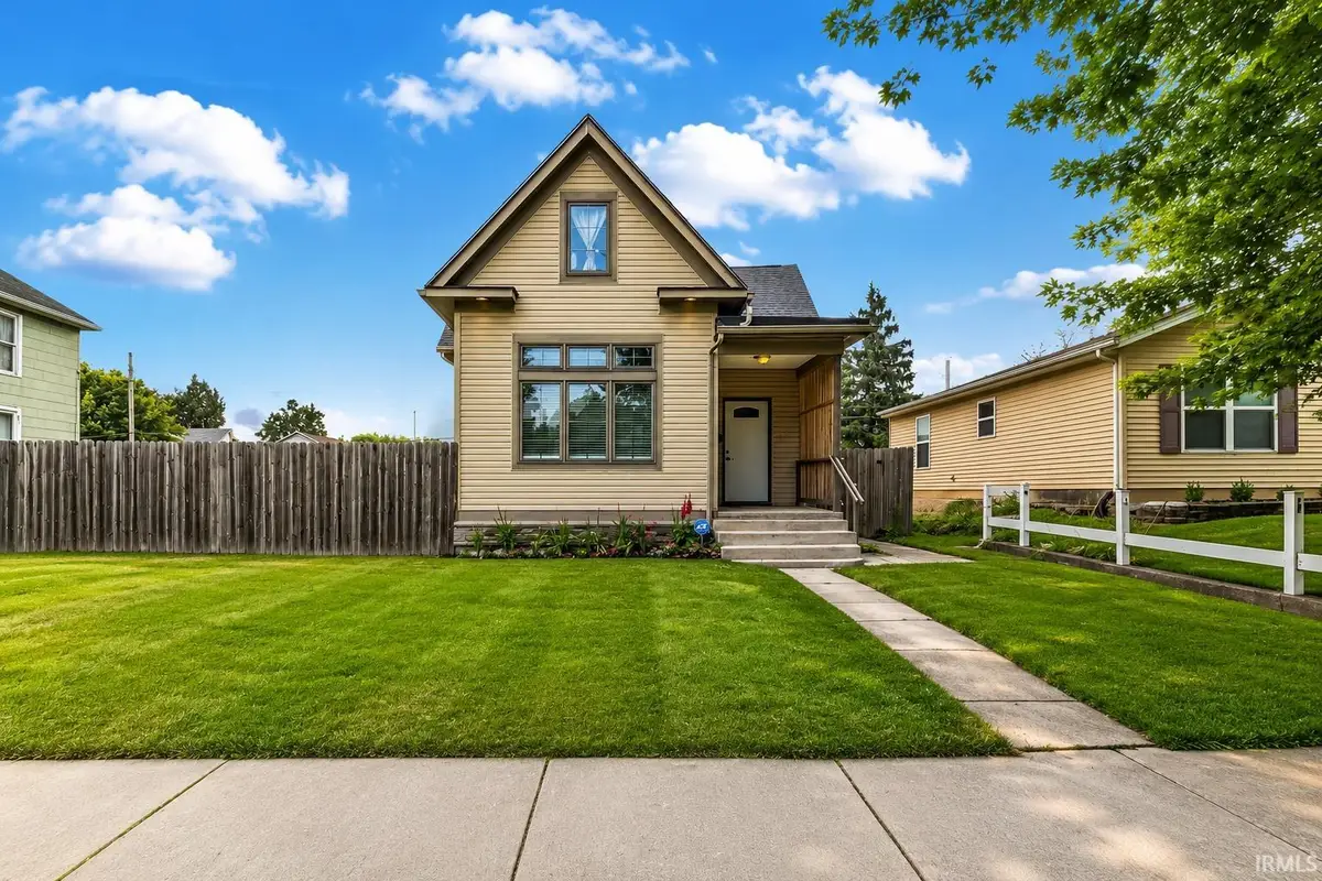 929 E Berry Street, Fort Wayne, IN 46803 - #1