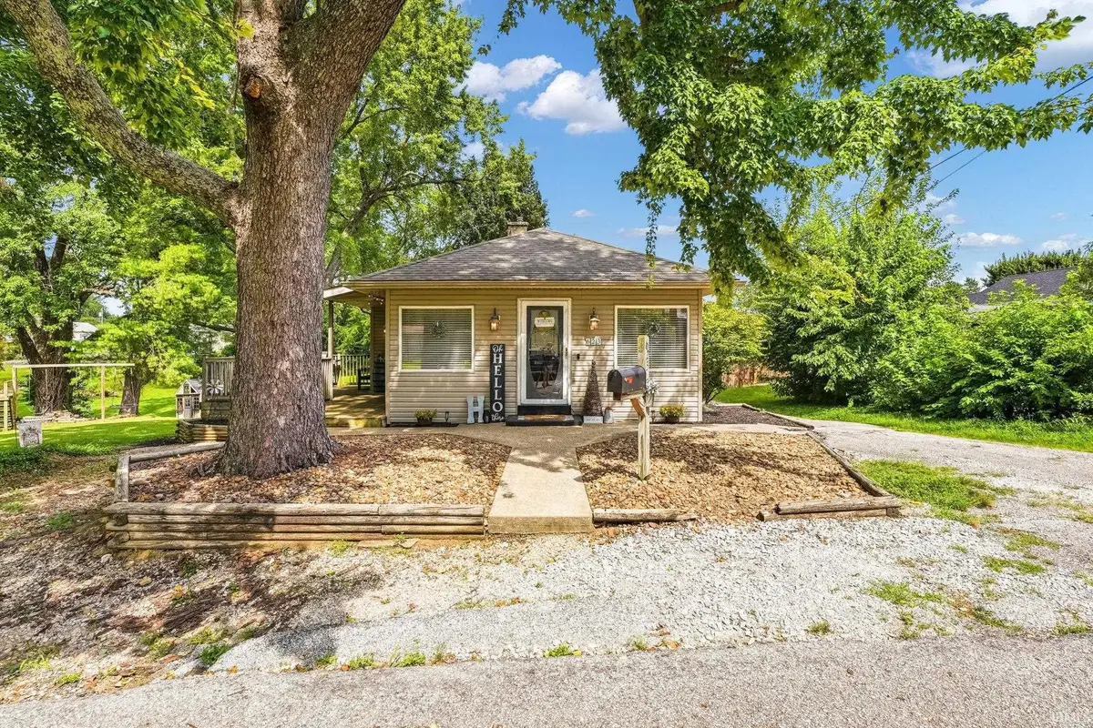 623 Short Street, Oakland City, IN 47660 - #1
