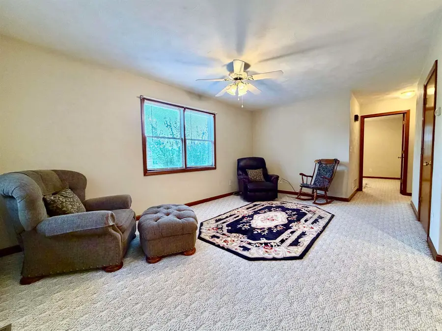 618 Maple Crest Boulevard, Jasper, IN 47546 - #3