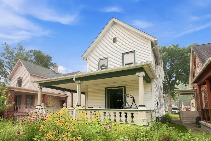 606 Lawton Place, Fort Wayne, IN 46805 - #2