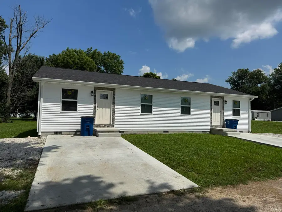 292 & 294 Ross Street, Mitchell, IN 47446 - #2