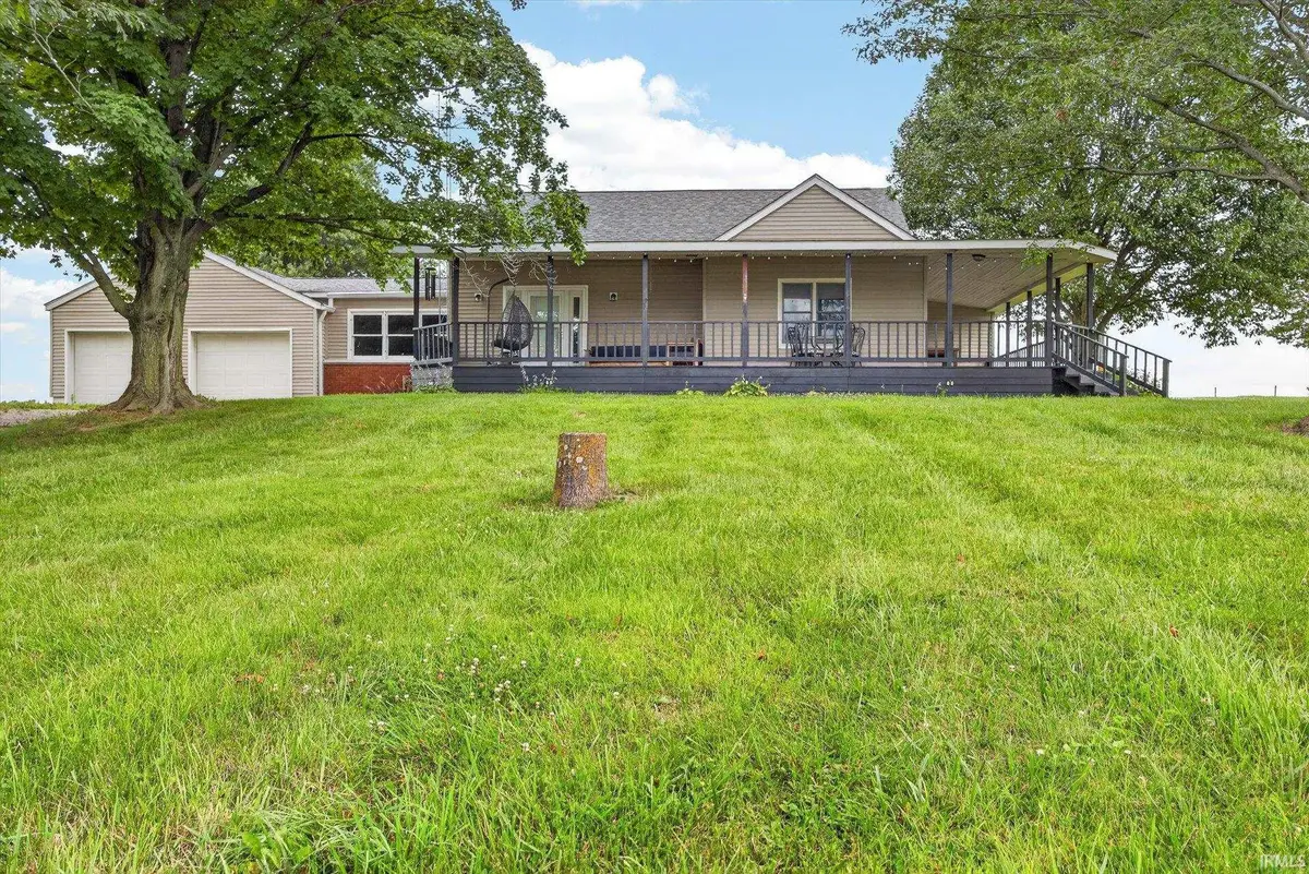 3192 W 100 S Road, Bloomfield, IN 47424 - #1