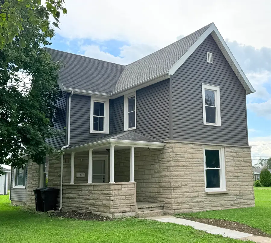 1323 W Euclid Avenue, Marion, IN 46952 - #2